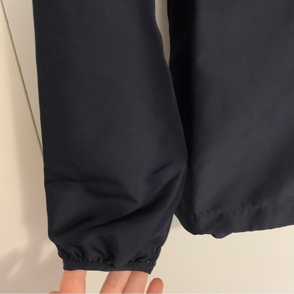 NEW Cutter & Buck Windbreaker Half Zip Long Sleeve Hooded Popover Jacket - Picture 2 of 7